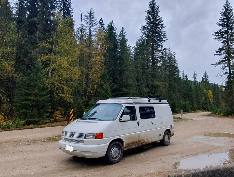 Picture 3/28 of a 1997 Volkswagen Eurovan for sale in Seattle, Washington