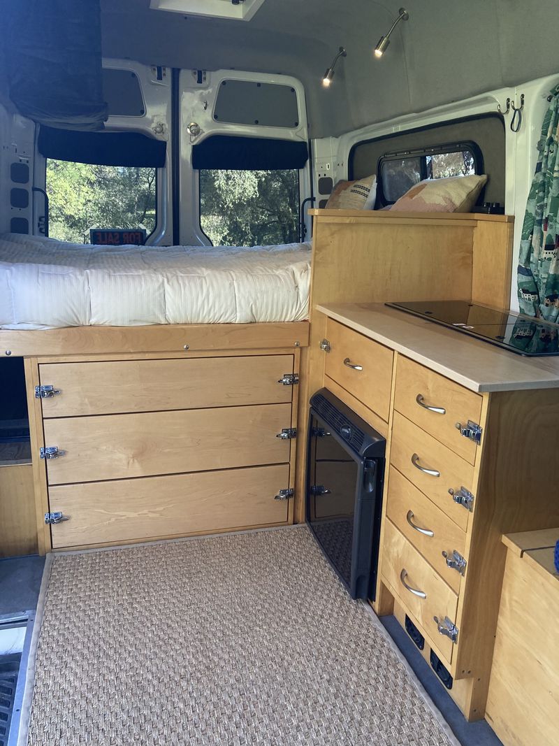 Picture 5/16 of a Mercedes Sprinter 2500 for sale in Nevada City, California