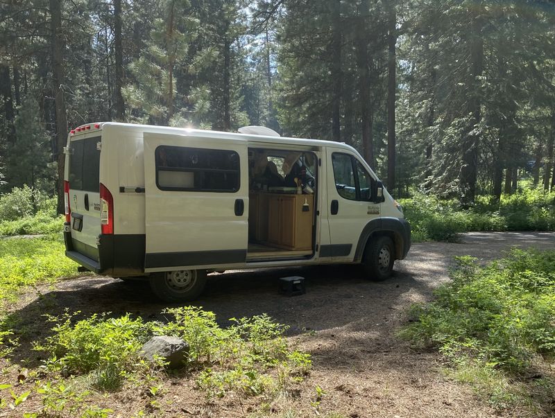 Picture 1/21 of a 2017 Ram Promaster 1500 for sale in Talent, Oregon