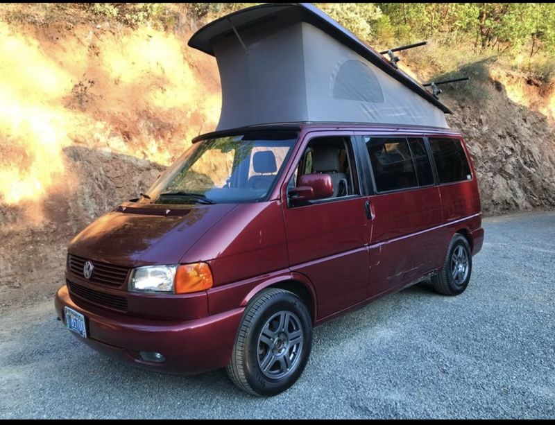 Picture 1/19 of a Volkswagen Eurovan MV for sale in Austin, Texas