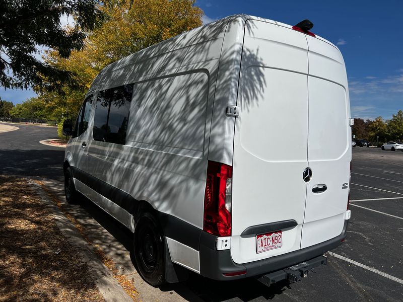 Picture 4/20 of a 2020 Mercedes-Benz Sprinter 144 RWD for sale in Littleton, Colorado