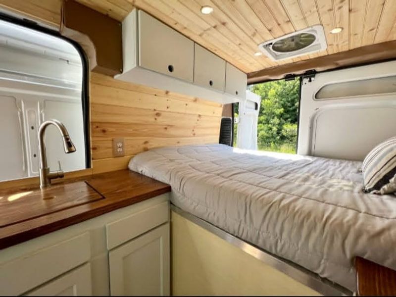 Picture 4/13 of a 2015 RAM Promaster 1500 136" High Roof for sale in Bellingham, Washington