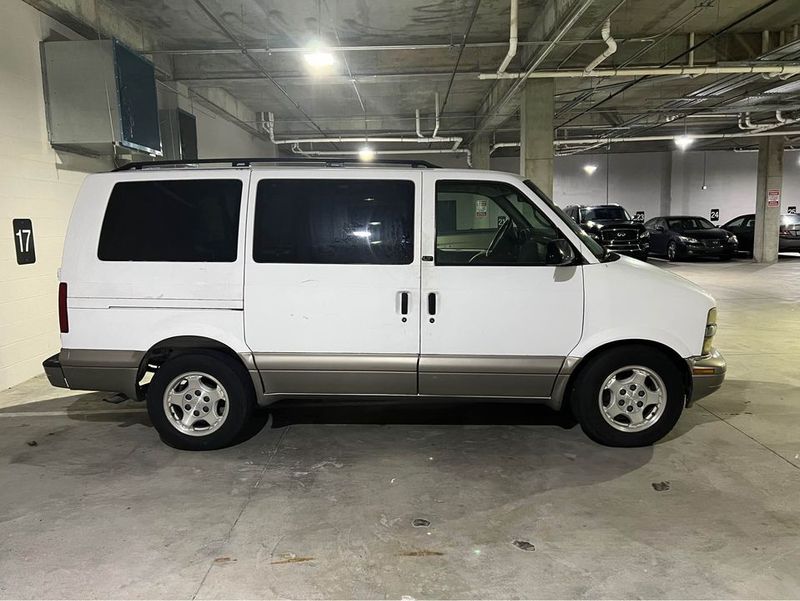 Picture 3/10 of a 2004 Chevrolet Astro LT Minivan 3D Camper Van Conversion for sale in Tulsa, Oklahoma