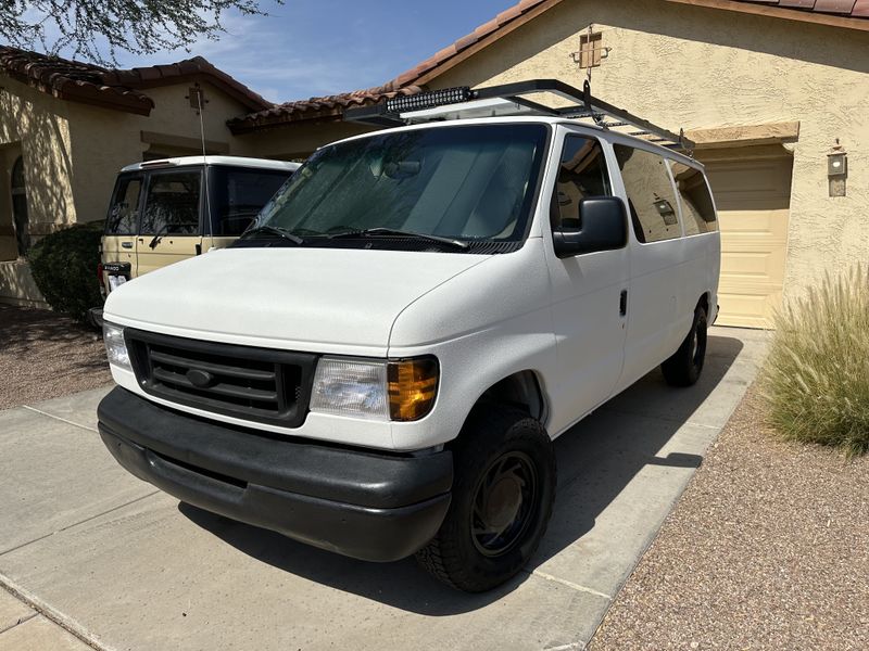 Picture 1/15 of a 2003 Ford e-150 xlt Chateau Conversion for sale in Chandler, Arizona