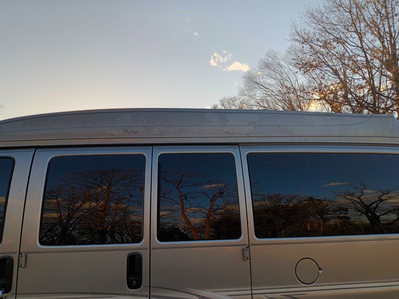 Picture 3/17 of a 2003 GMC SAVANNA 1500 Passenger for sale in Red Bud, Illinois