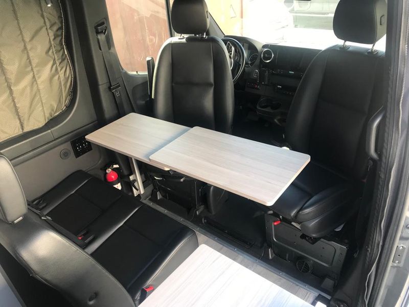 Picture 5/25 of a Mercedes Sprinter 4x4 High Roof 1100Amp. (4  people) for sale in Beverly Hills, California