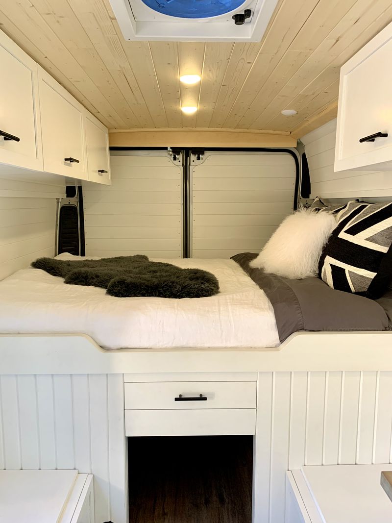 Picture 5/9 of a Spectacular 3-Passenger Camper in a 2014 Promaster for sale in Buffalo, New York