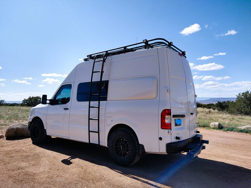 Picture 2/9 of a 2018 Nissan NV2500 High-Top for sale in Albuquerque, New Mexico