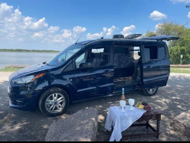 Picture 1/10 of a 2020 Ford Transit Connect Camper Van for sale in Pflugerville, Texas