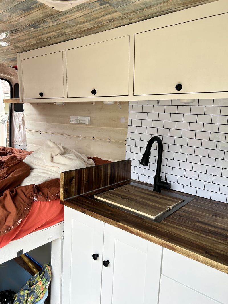 Picture 2/28 of a Fully Built Out Promaster: ready to hit the road for sale in Beattyville, Kentucky