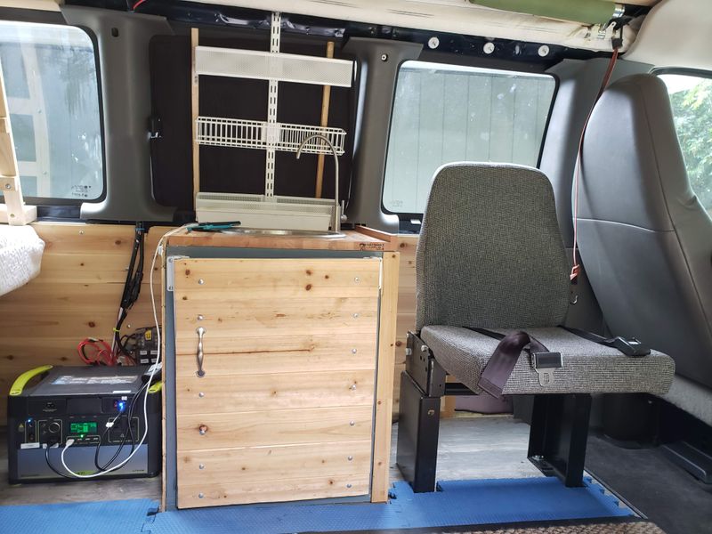 Picture 5/22 of a Chevy Conversion Camper Van 2014 ext for sale in Kirkland, Washington