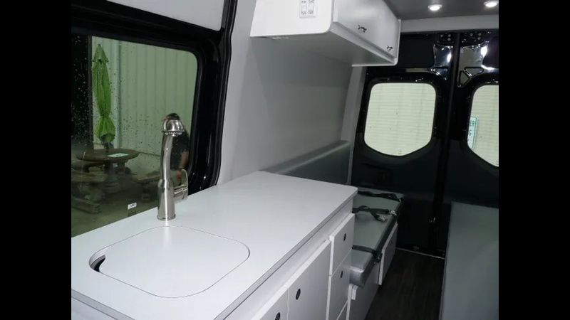 Picture 4/23 of a 2022 Mercedes Sprinter 144 | 500Ah Lithium | 3000W Inverter for sale in Wesley Chapel, Florida