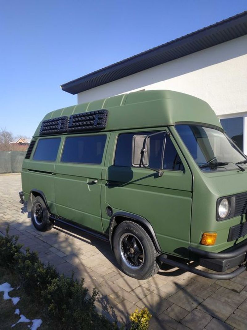 Picture 3/25 of a Custom 1983 Volkswagen Transporter for sale in Denver, Colorado
