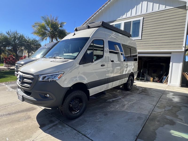 Picture 5/30 of a 2025 AWD Sprinter Pop Top Weekender Campervan for sale in San Diego, California