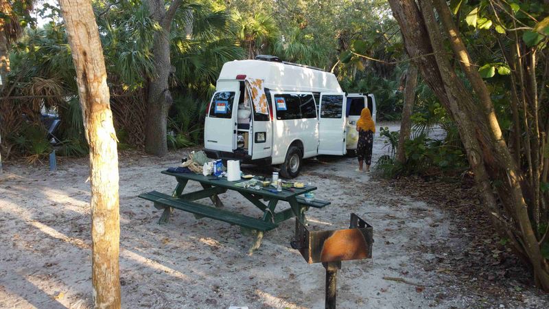 Picture 3/31 of a 2000 Chevrolet Express 3500 Boondock ready 46k miles for sale in Boca Raton, Florida