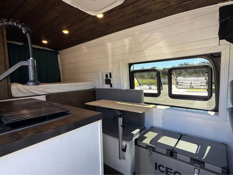 Picture 3/19 of a 2017 Ford Transit 250 High Top Campervan 148"wb RWD for sale in Apopka, Florida