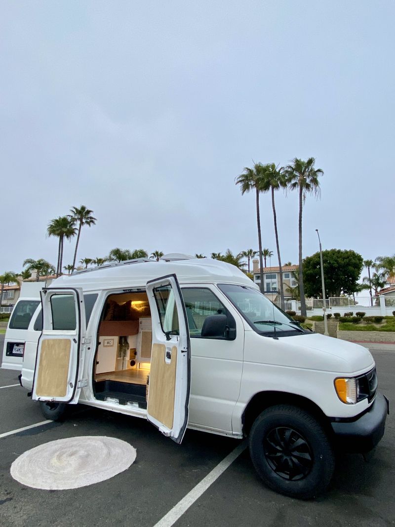 Picture 1/17 of a Super sleek and stealthy fully off grid Econoline  for sale in Long Beach, California