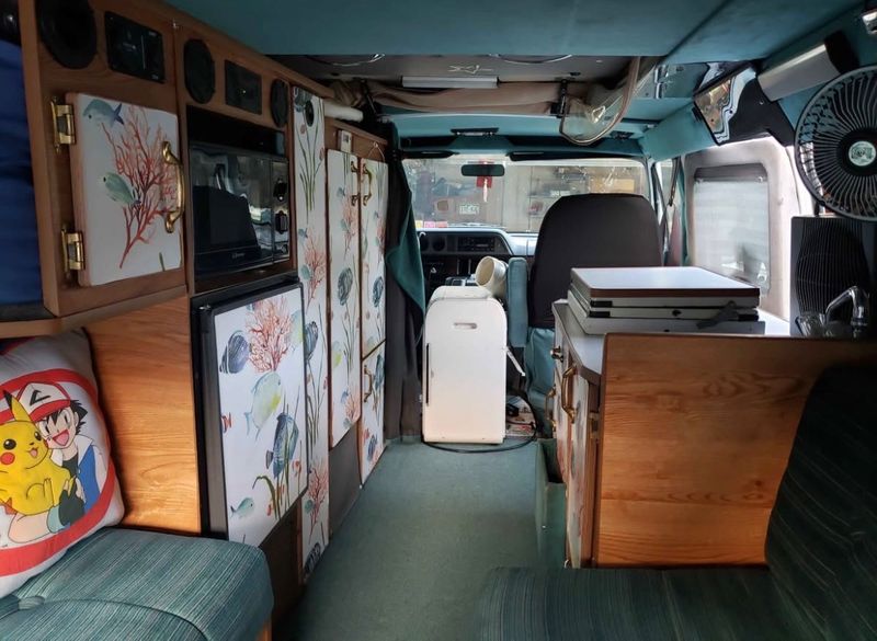 Picture 4/7 of a 1995 Dodge Sportsmobile for sale in Savannah, Georgia