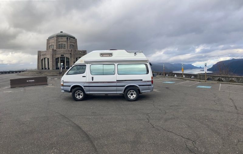 Picture 4/13 of a 1996 Toyota Hiace SuperGL Campervan  for sale in Missoula, Montana