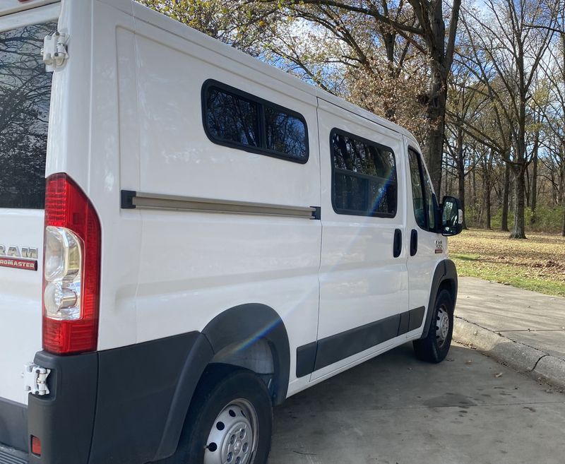 Picture 3/21 of a 2017 Ram Promaster 1500 for sale in Talent, Oregon