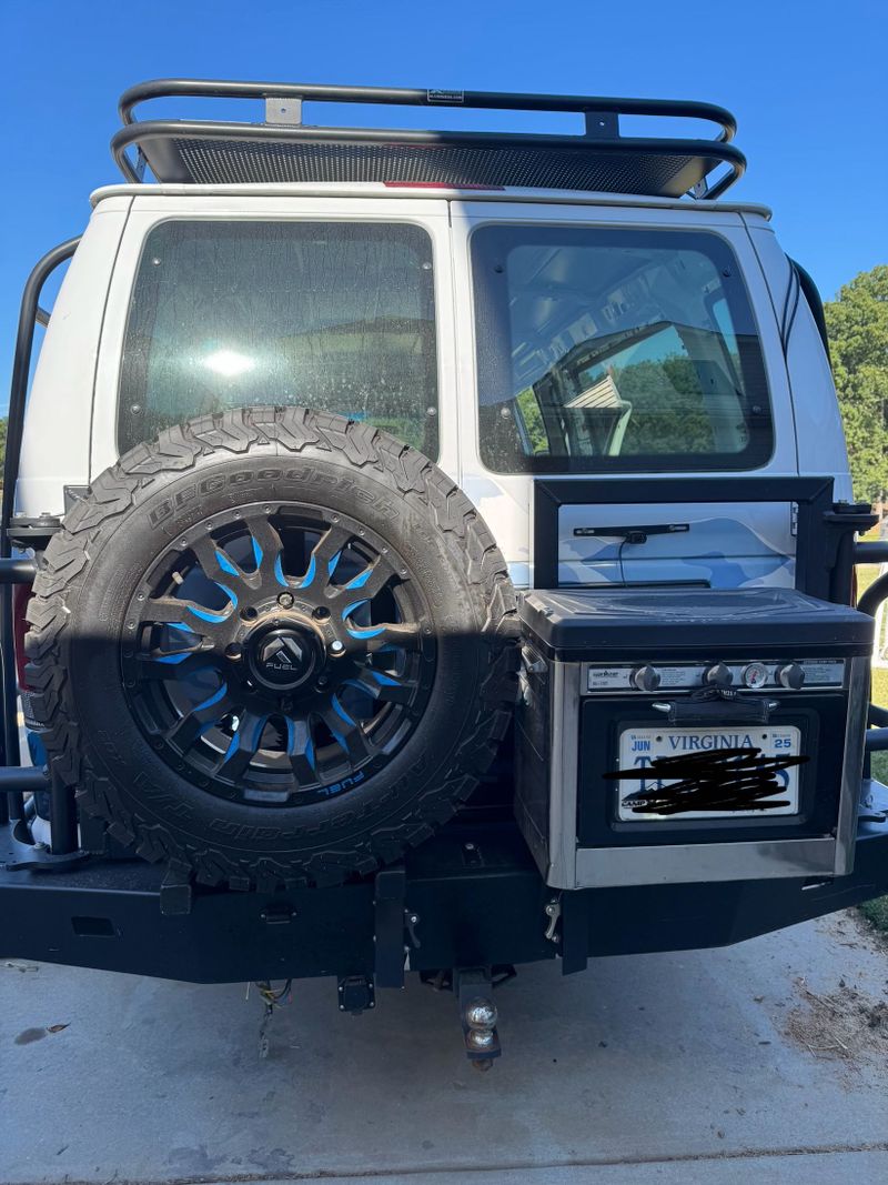 Picture 3/8 of a 2013 Ford 4x4 E350 quigley for sale in Bracey, Virginia