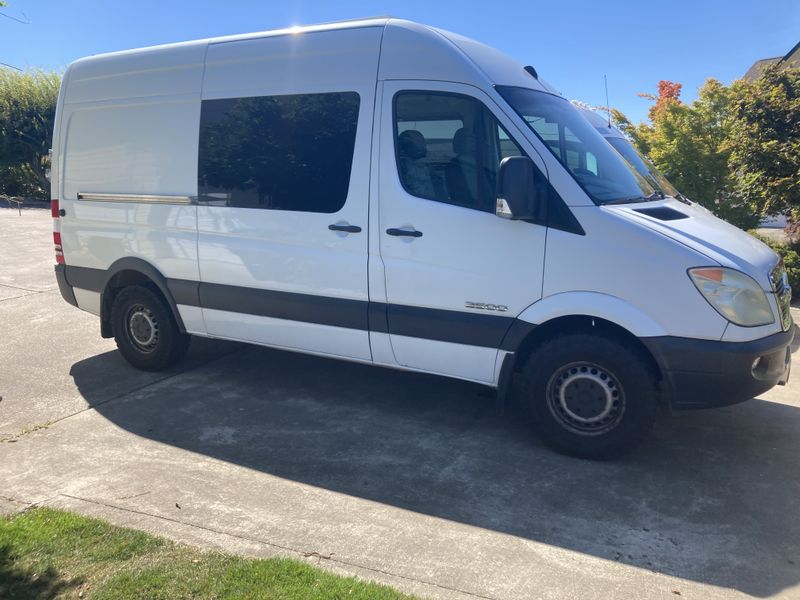 Picture 2/16 of a 2007 Sprinter 144wb pro buildout for sale in Lacey, Washington