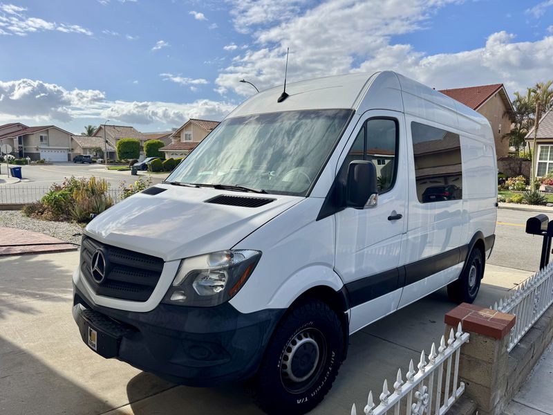 Picture 4/10 of a 2017 Mercedes Benz Sprinter for sale in La Palma, California