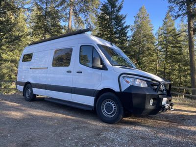 Photo of a Camper Van for sale: 2020 MERCEDES-BENZ SPRINTER 2500 170 2WD HIGH ROOF