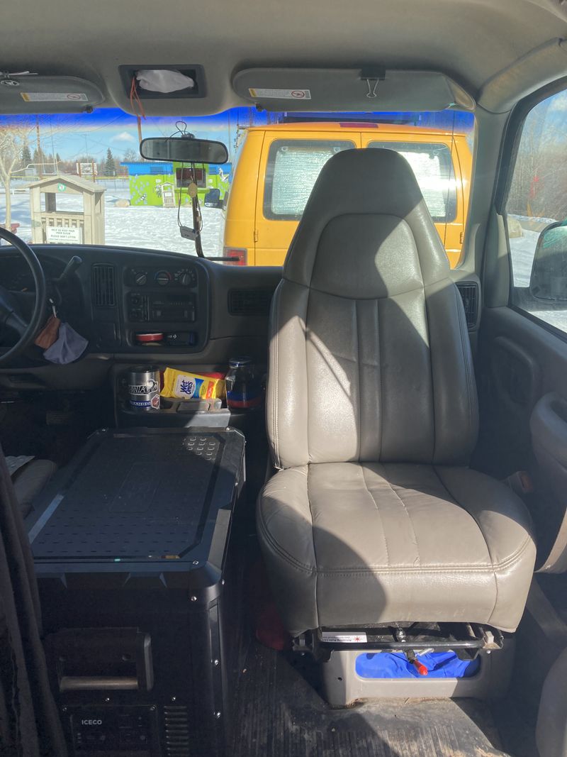 Picture 5/28 of a 1999 Chevy Express 1500 for sale in Laramie, Wyoming