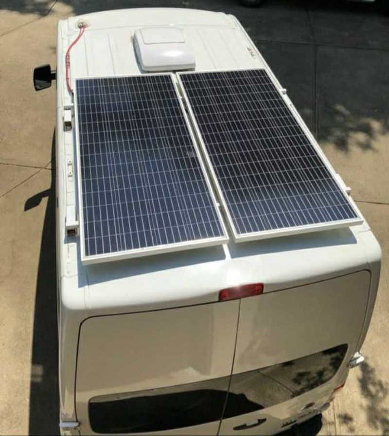 Picture 4/18 of a Beautiful Nissan NV2500 Camper Van for sale in Cincinnati, Ohio