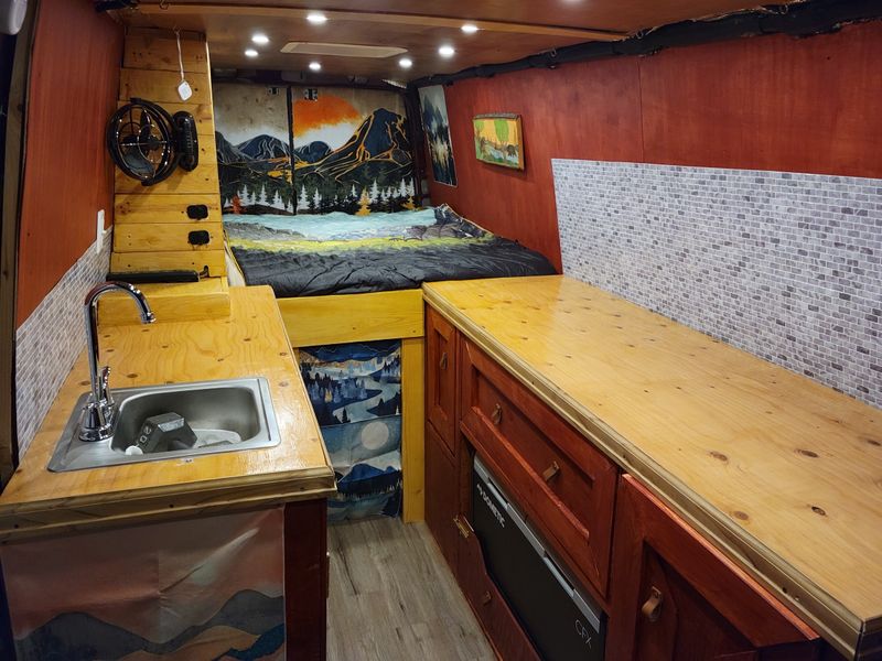 Picture 1/6 of a 2014 Mercedes Sprinter with High Quality Build for sale in Salt Lake City, Utah