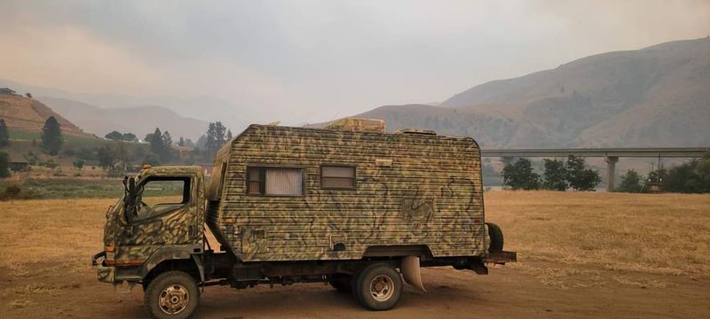 Picture 1/9 of a 2003 Mitsubishi Fuso Fg for sale or trade for sale in Boise, Idaho