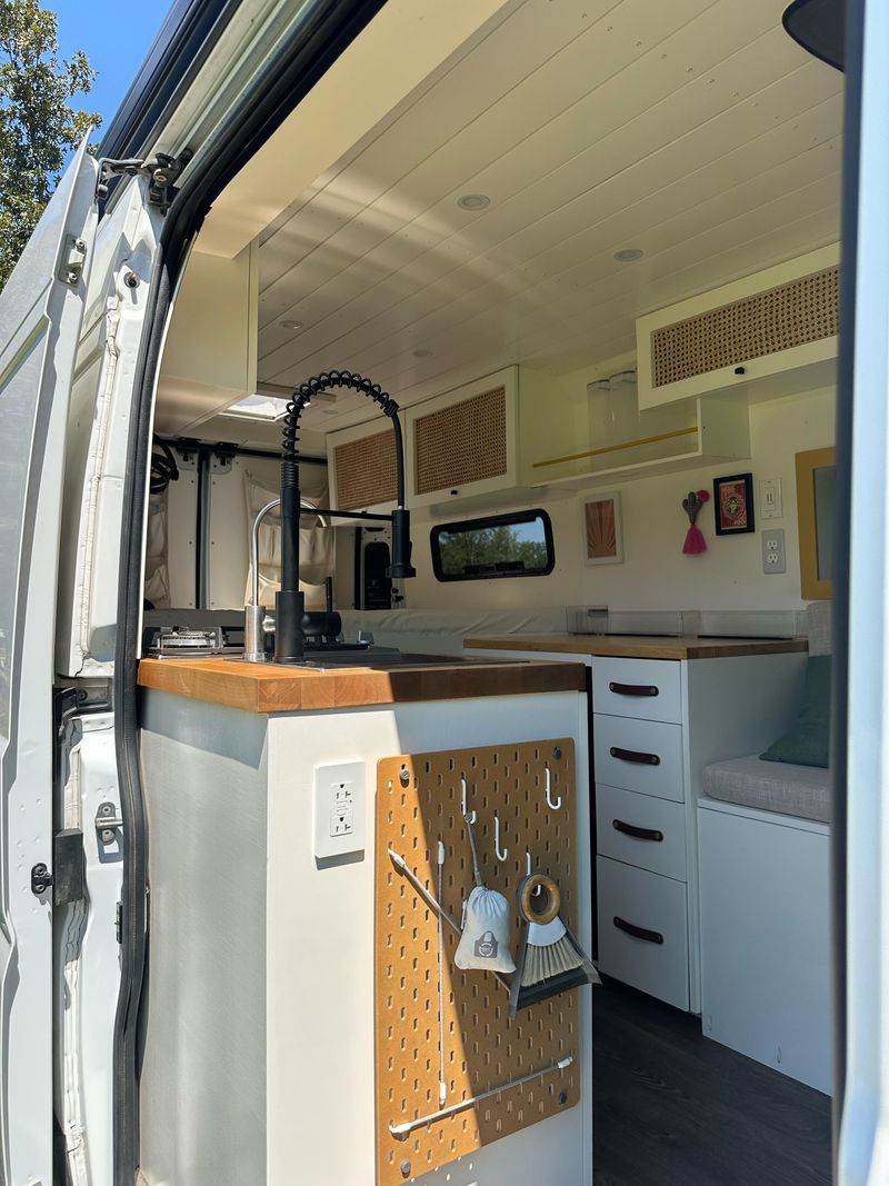 Picture 4/36 of a 2021 Ram Promaster 2500 159' WB High Roof for sale in Lavonia, Georgia