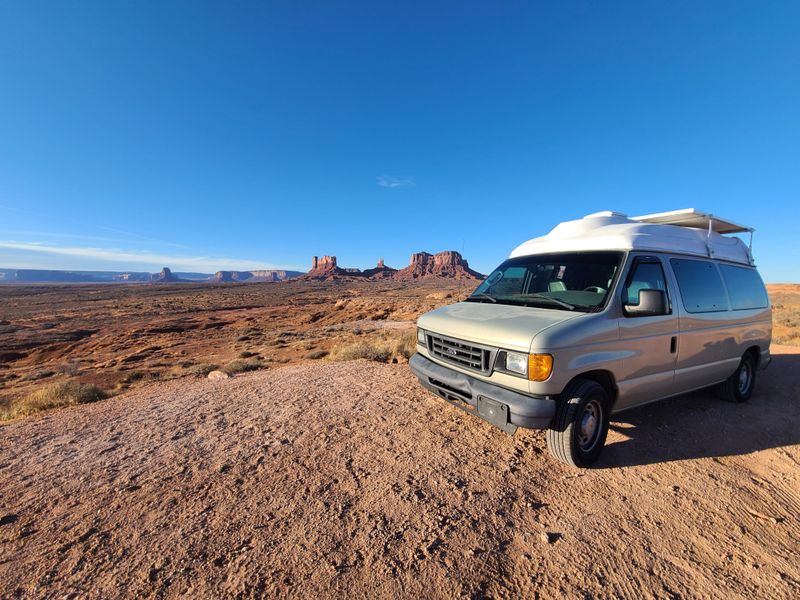 Picture 1/13 of a 2006 Ford E-150 Hightop Camper build for sale in Nashville, Tennessee