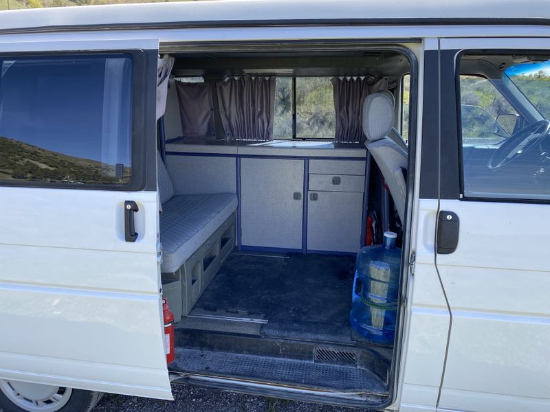 Picture 5/12 of a 1993 Volkswagen Eurovan for sale in Logan, Utah