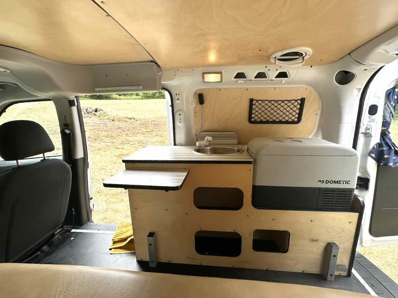 Picture 5/19 of a Dodge ProMaster City 2020 Cascade Camper for sale in Soquel, California