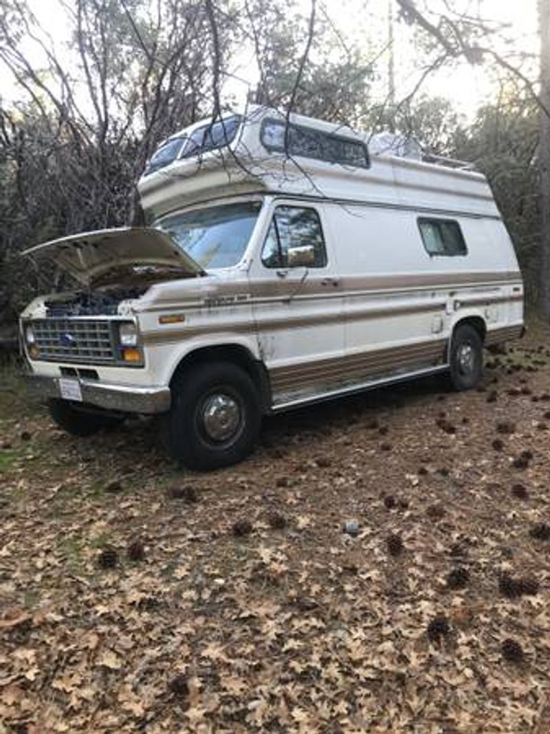Picture 1/8 of a 1988 Ford Fiesta Econoline E-250 for sale in Mariposa, California