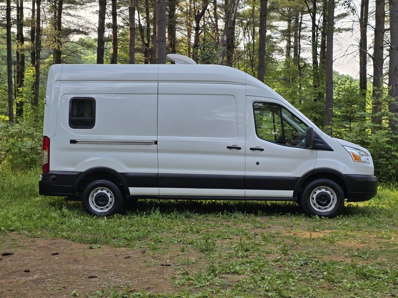 Picture 2/45 of a Ford Transit 250: 2019: High Roof: 148" WB for sale in Gouverneur, New York