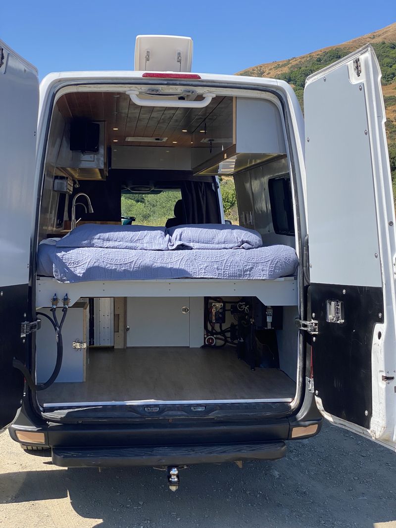 Picture 5/12 of a 2007 Dodge Sprinter 2WD 170″ WB high roof for sale in Richmond, California