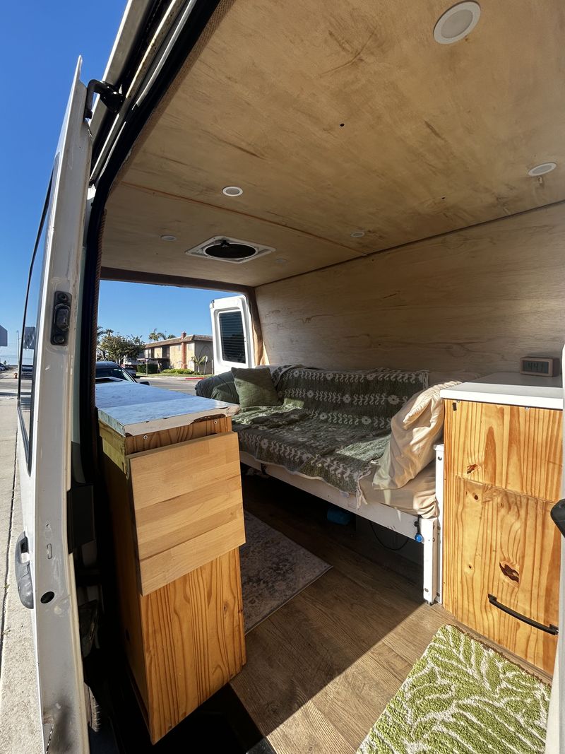 Picture 4/11 of a 2006 Sprinter for sale in Huntington Beach, California