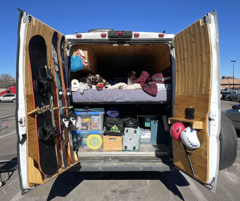Picture 4/25 of a FOUR SEASON HIGH ROOF ADVENTURE VAN  for sale in Portland, Oregon