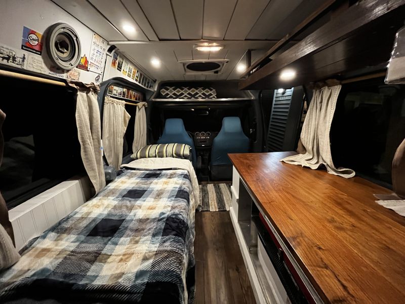 Picture 5/18 of a Blue 2013 Ford Transit Connect for sale in Seattle, Washington