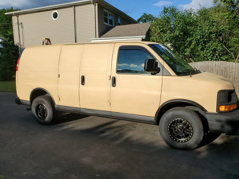 Picture 1/11 of a 2008 Chevy Express 2500 for sale in Westwood, New Jersey