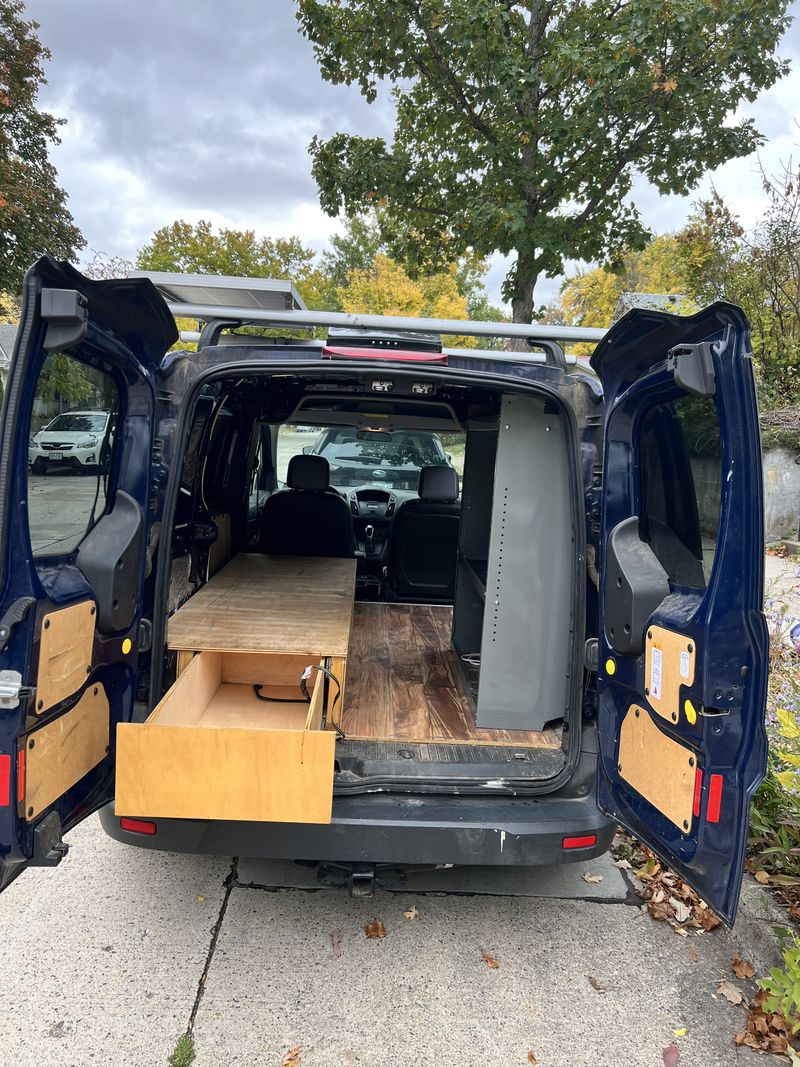 Picture 3/5 of a 2016 Ford Transit Connect SWB FWD 65,000 miles for sale in Minneapolis, Minnesota