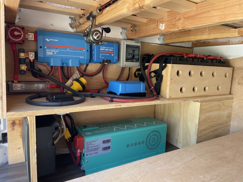 Picture 4/17 of a 2005 Mercedes sprinter 3500 158” wheelbase  for sale in San Diego, California