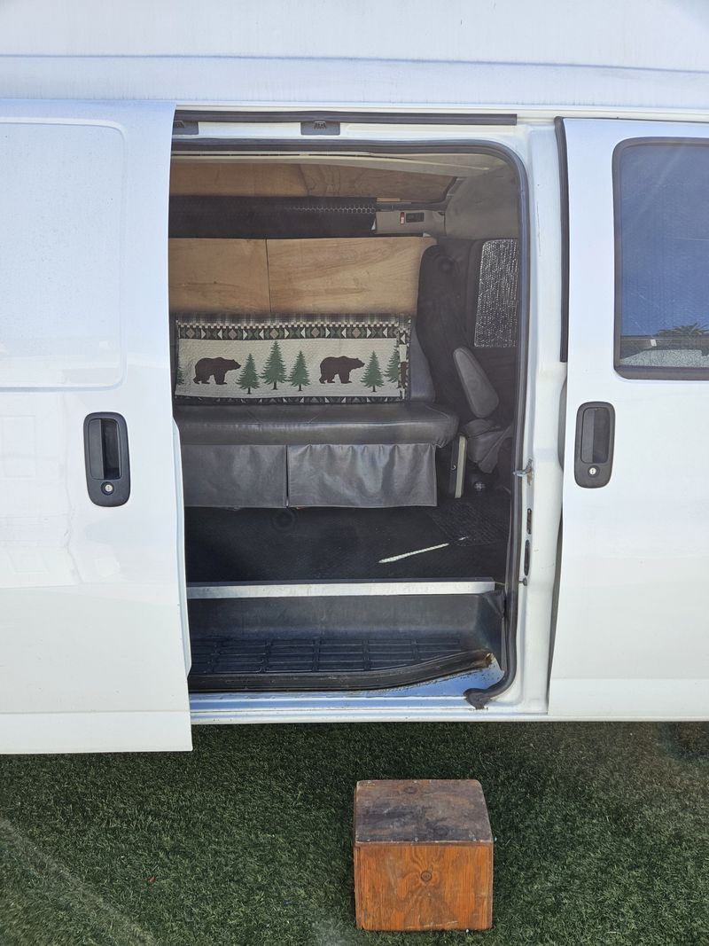 Picture 4/24 of a 2013 Chevy express 2500 camper for sale in Long Beach, California