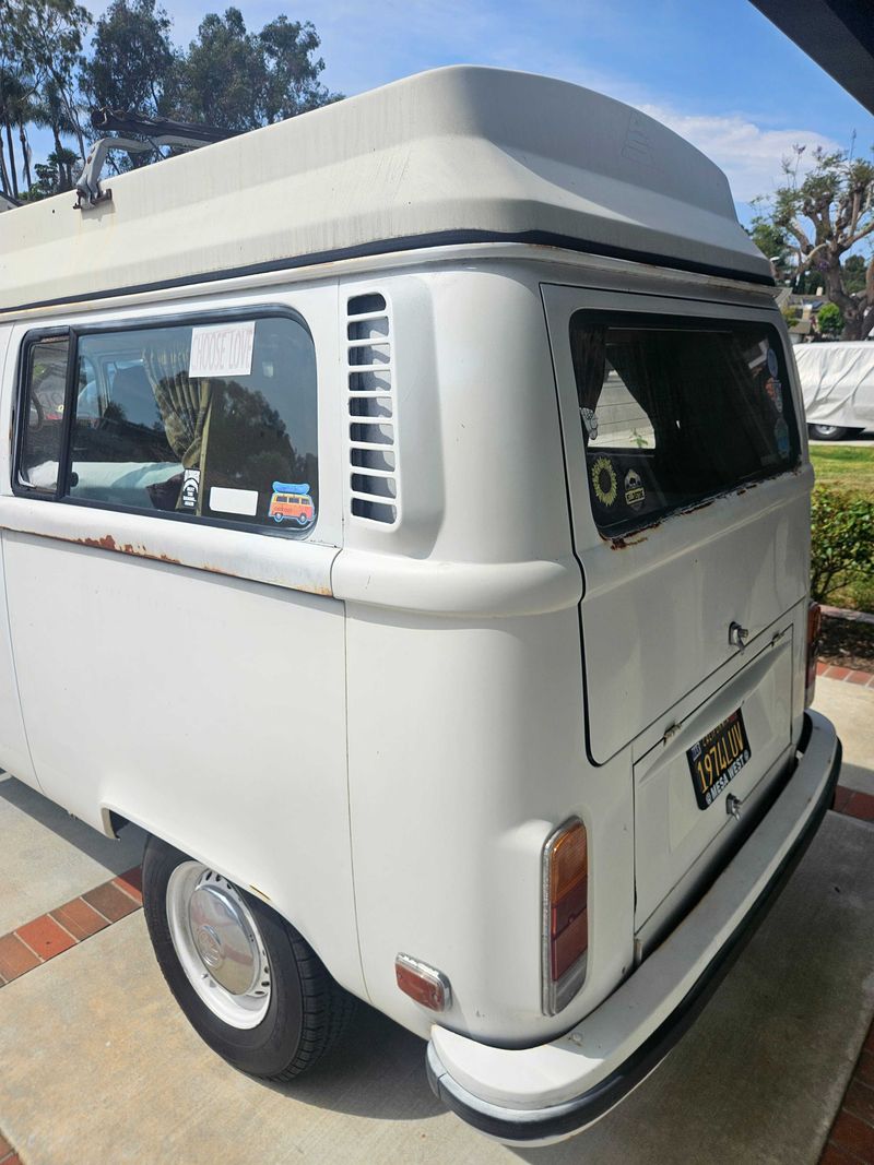Picture 2/7 of a 1974 VW Riviera Camper Van for sale in Fountain Valley, California