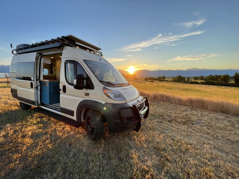 Picture 1/9 of a Full Solor off-grid Promaster 3500 camper van for sale in Missoula, Montana