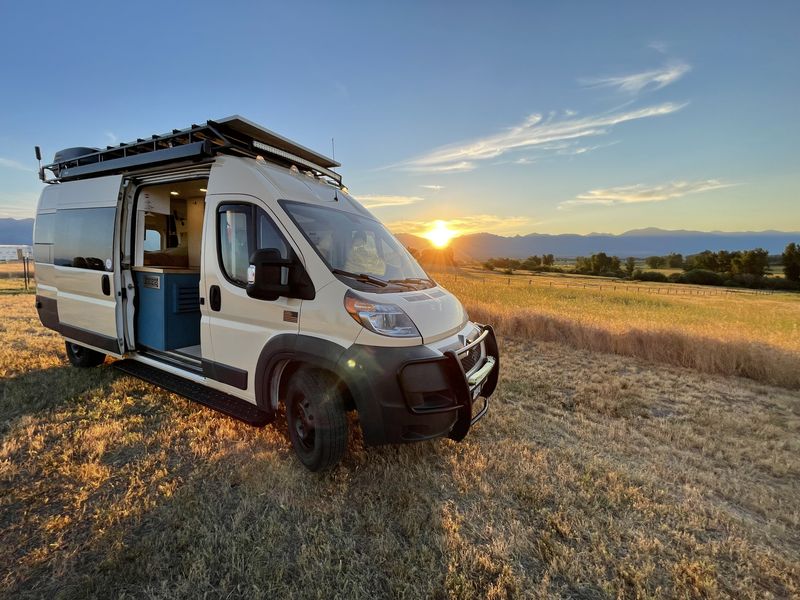 Campervan For Sale Full Solor offgrid Promaster 3500 camper van