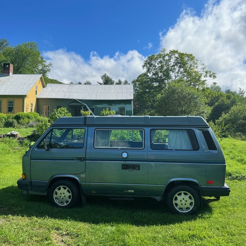 Picture 2/10 of a 1988 Westfalia camper van, NEW VW engine & tranmission for sale in Sorrento, Maine
